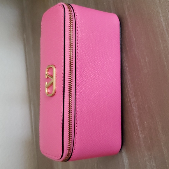 Brand New VALENTINO GARAVANI Vanity bag top handle -Rectangle zipper Vanity Case - Picture 6 of 10